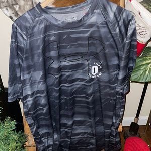 Under Armour DriFit Material Shirt